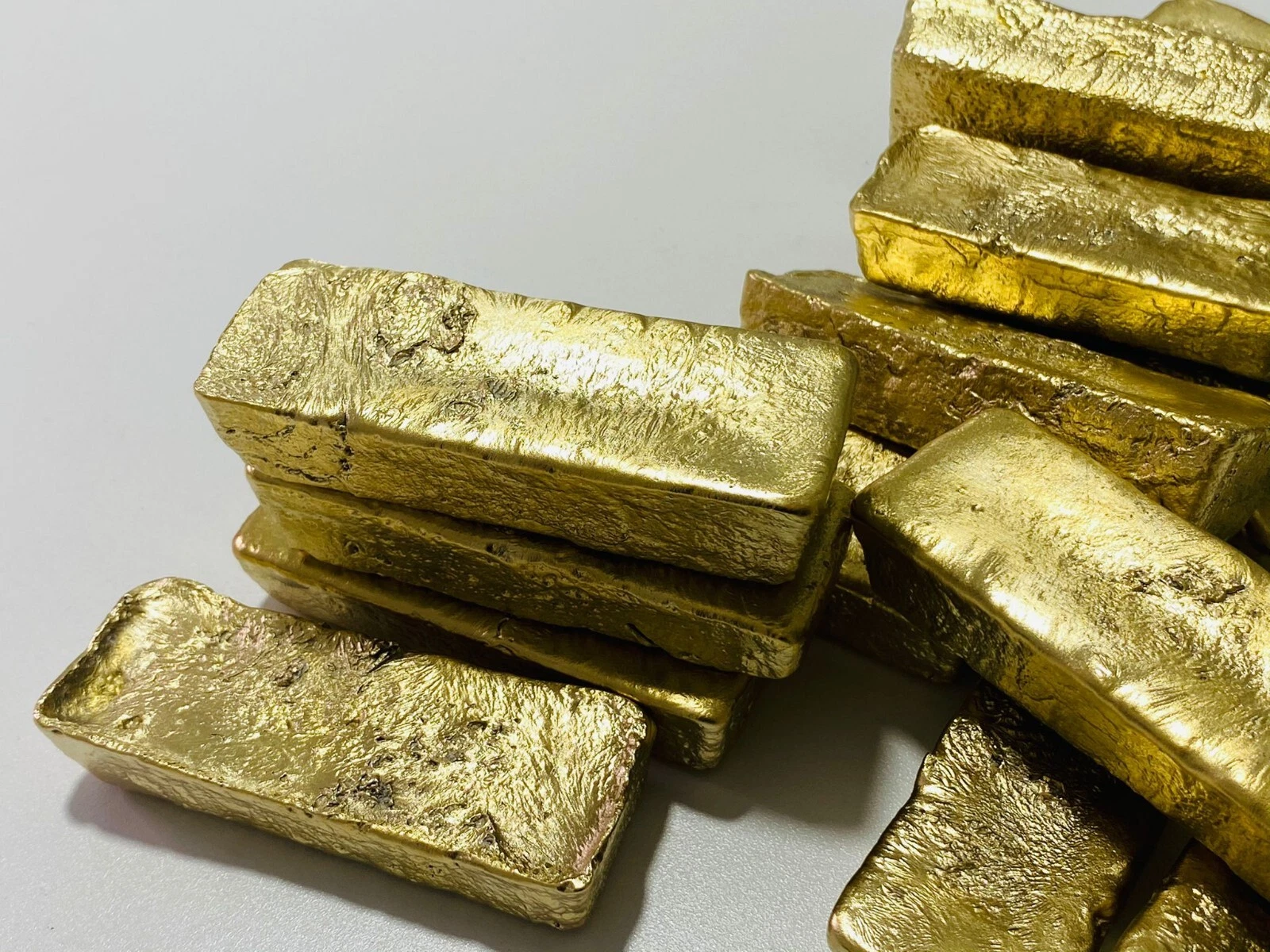 where to buy genuine gold
